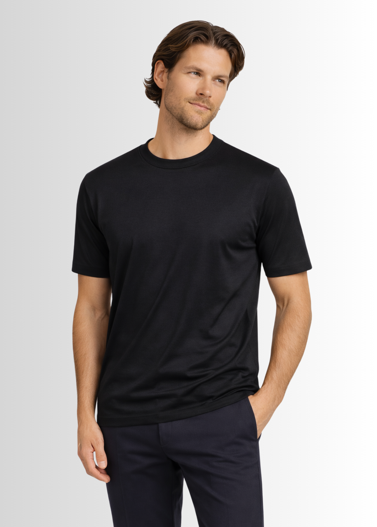 LIO | LUX*RY T-SHIRT ZWART