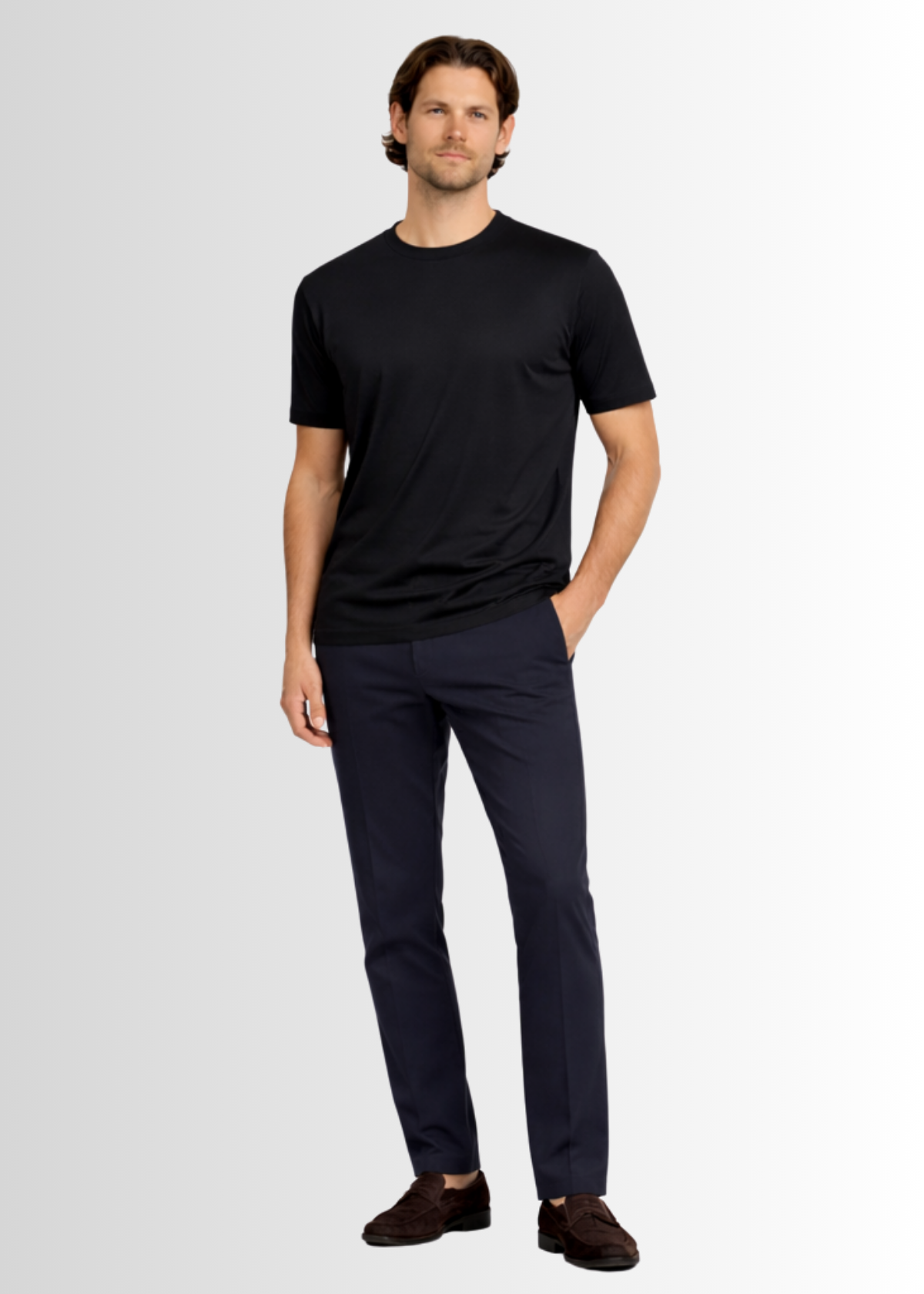 LIO | LUX*RY T-SHIRT ZWART